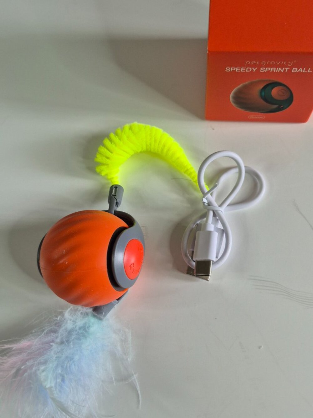 Petgravity Speedy Sprint Ball Cats Smart Toy Automatic Moving Tail Rechargeable